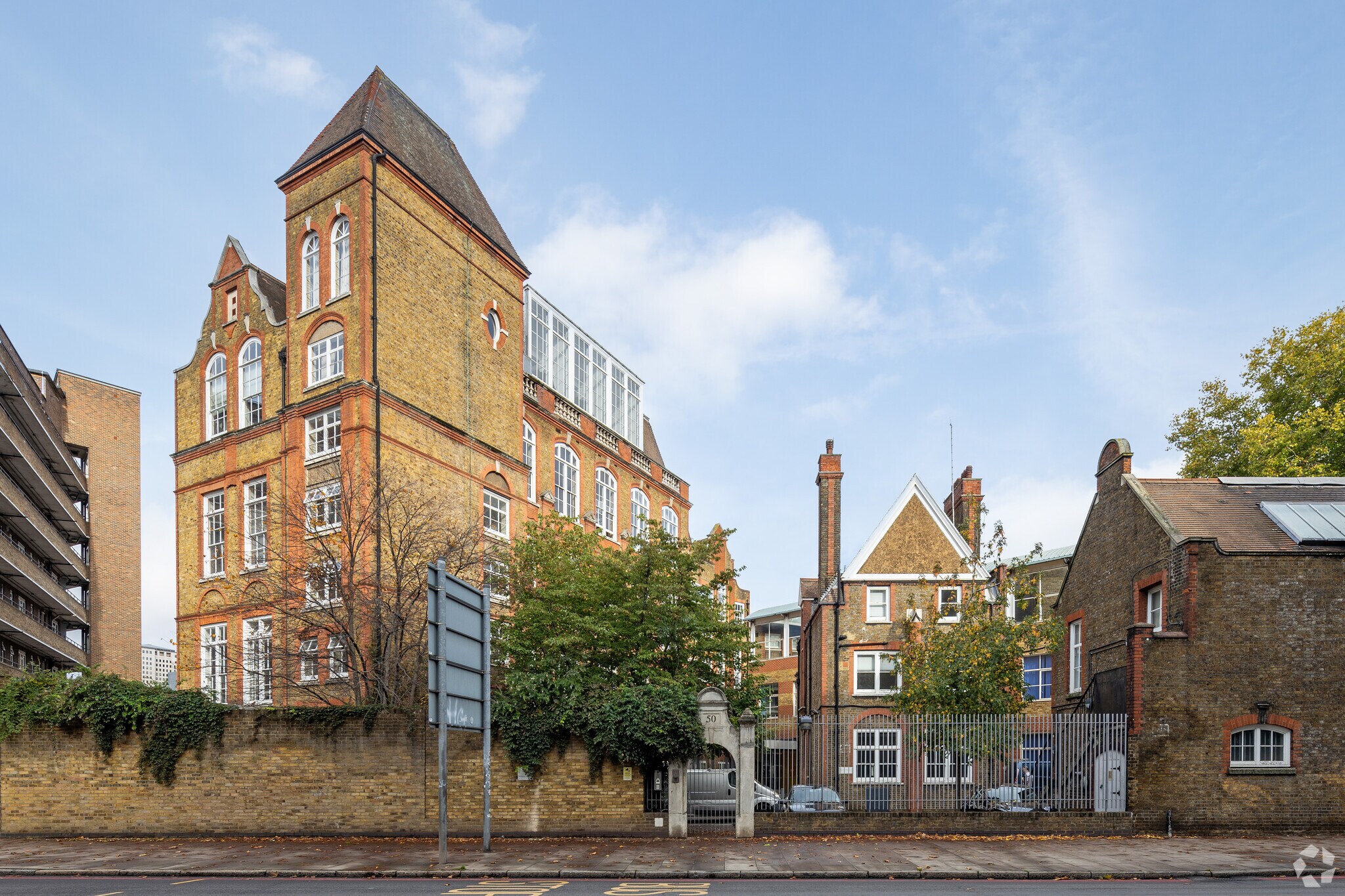 50 Westminster Bridge Rd, London to rent Primary Photo- Image 1 of 3