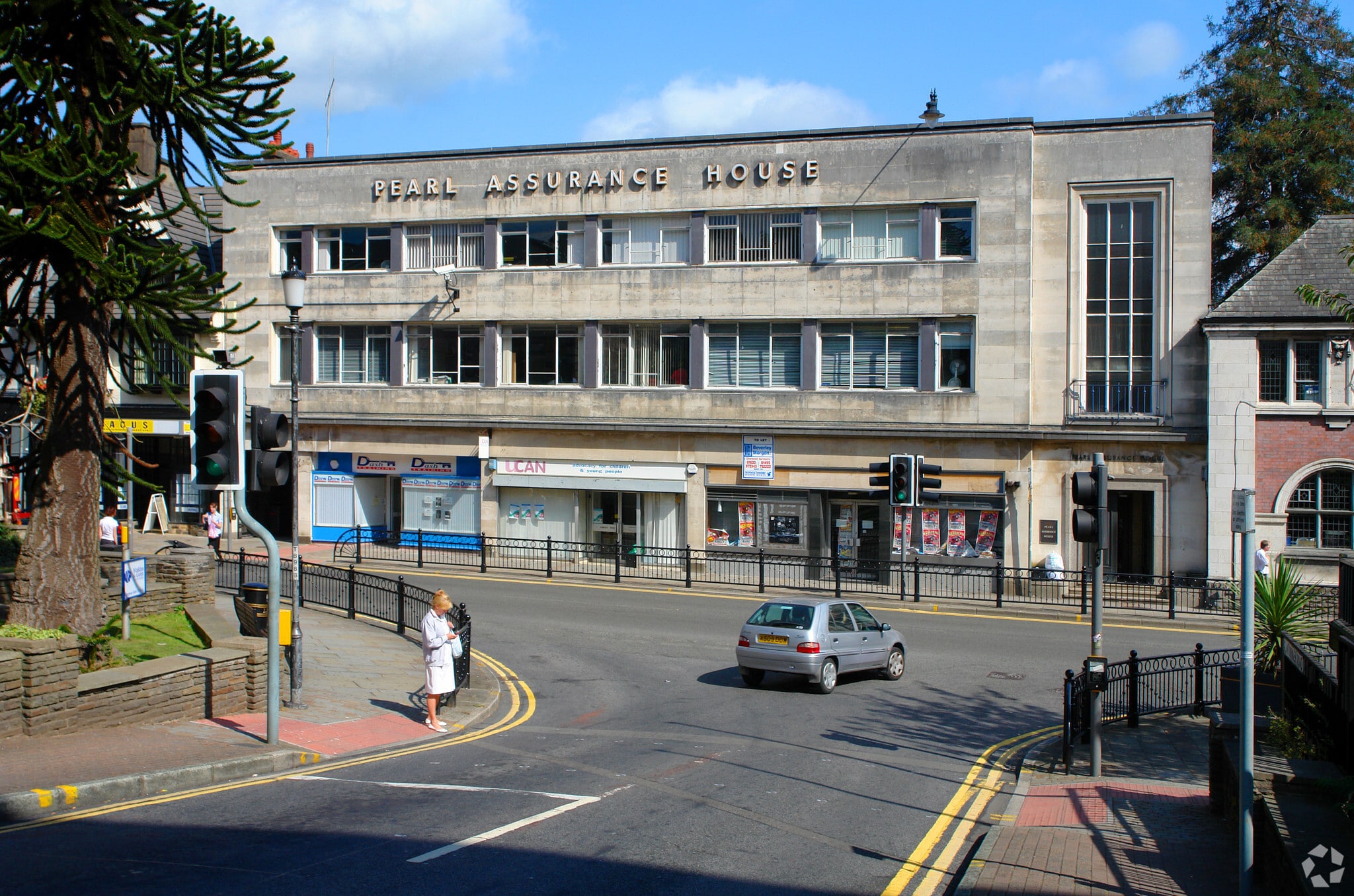 10-14 Hanbury Rd, Pontypool for sale Primary Photo- Image 1 of 1