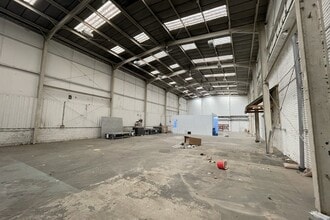 11-15 Gibbins Rd, London to rent Interior Photo- Image 2 of 2