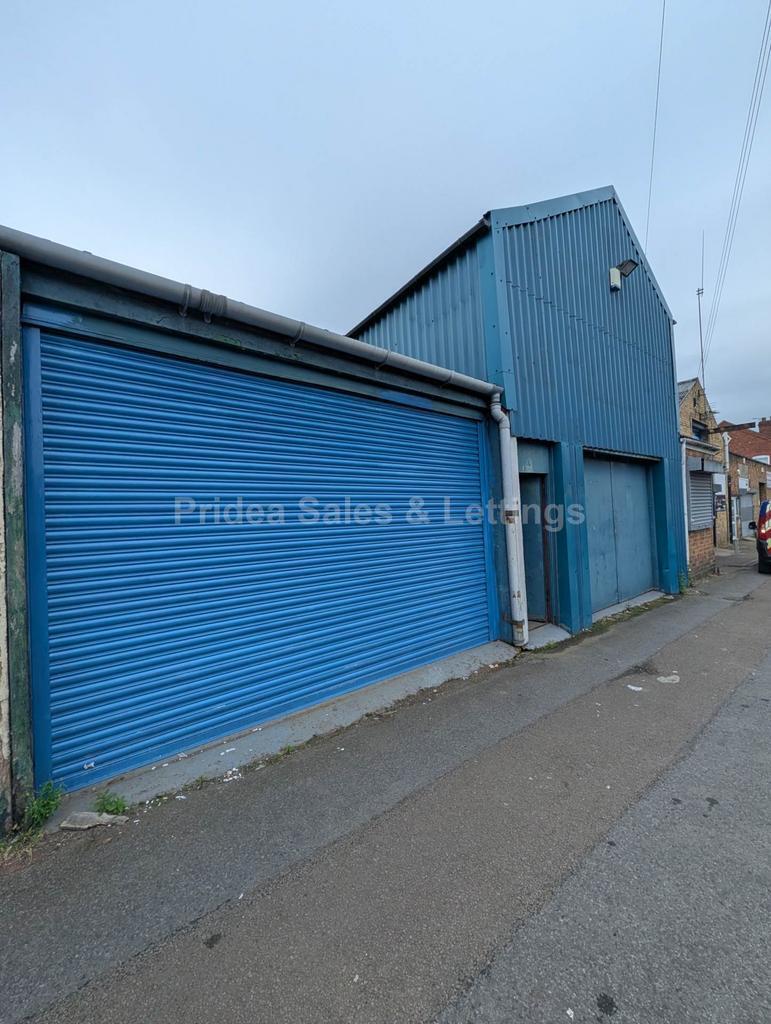 56-60 Pillard House Ln, Gainsborough to rent Building Photo- Image 1 of 17