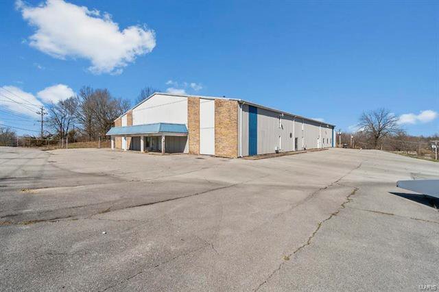 1320 Old Cape Rd, Jackson, MO for sale - Building Photo - Image 2 of 3