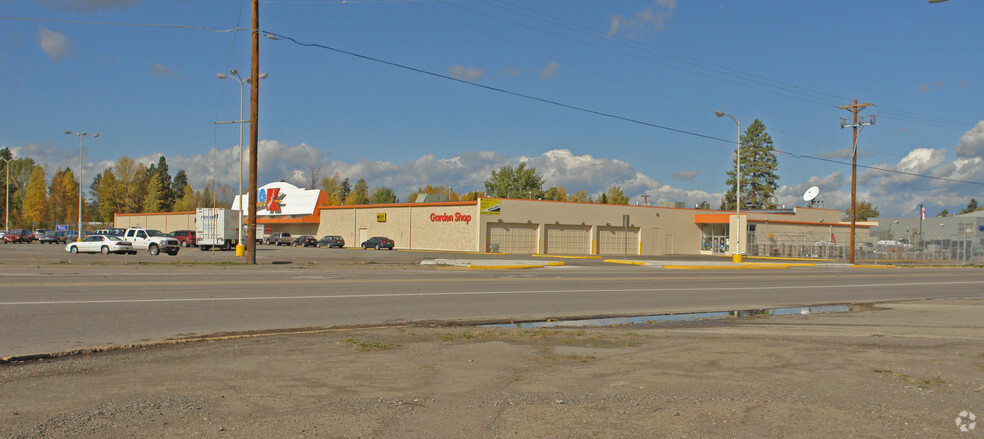 2024 US Hwy 2 E, Kalispell, MT for rent - Primary Photo - Image 1 of 17