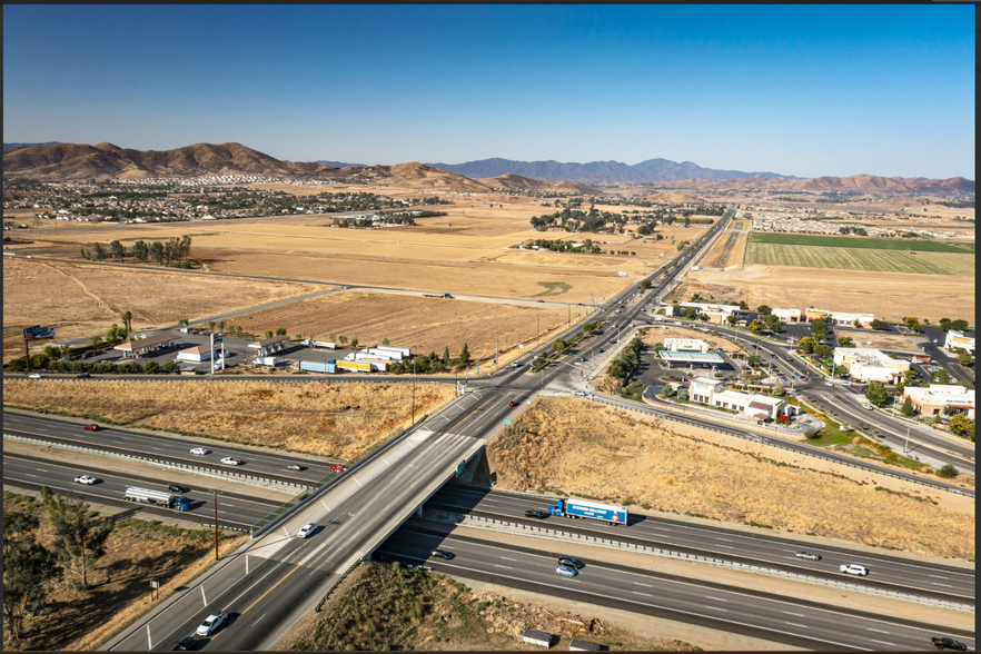 SEC PATRICIA LN & BARNETT RD, Menifee, CA for sale - Building Photo - Image 1 of 10