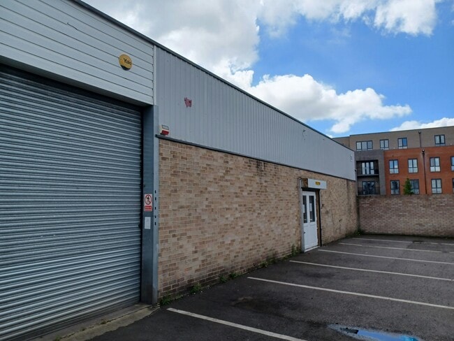 More details for 17-35 Loverock Rd, Reading - Industrial to Rent