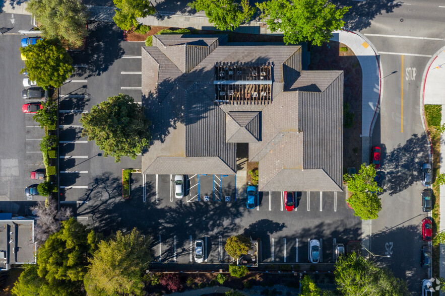 1580 W El Camino Real, Mountain View, CA for rent - Aerial - Image 2 of 8