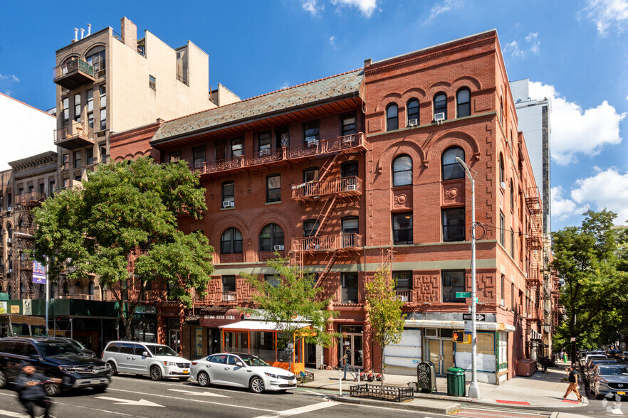 1716-1722 2nd Ave, New York, NY for rent - Primary Photo - Image 1 of 5