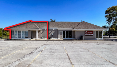 6001 Bluffton Rd, Fort Wayne, IN for rent Building Photo- Image 1 of 7