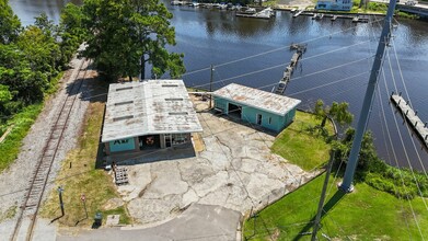 1054 E Main St, Washington, NC - AERIAL  map view - Image1