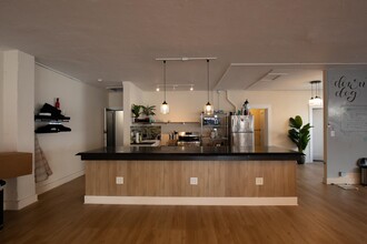 1700 Mission St, San Francisco, CA for rent Interior Photo- Image 1 of 2