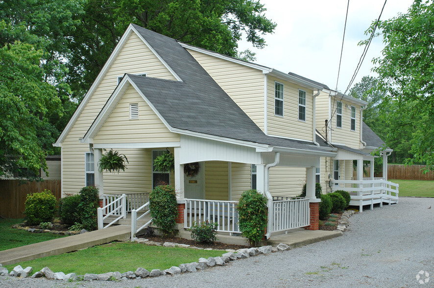 216 Shivel Dr, Hendersonville, TN for sale - Primary Photo - Image 1 of 1