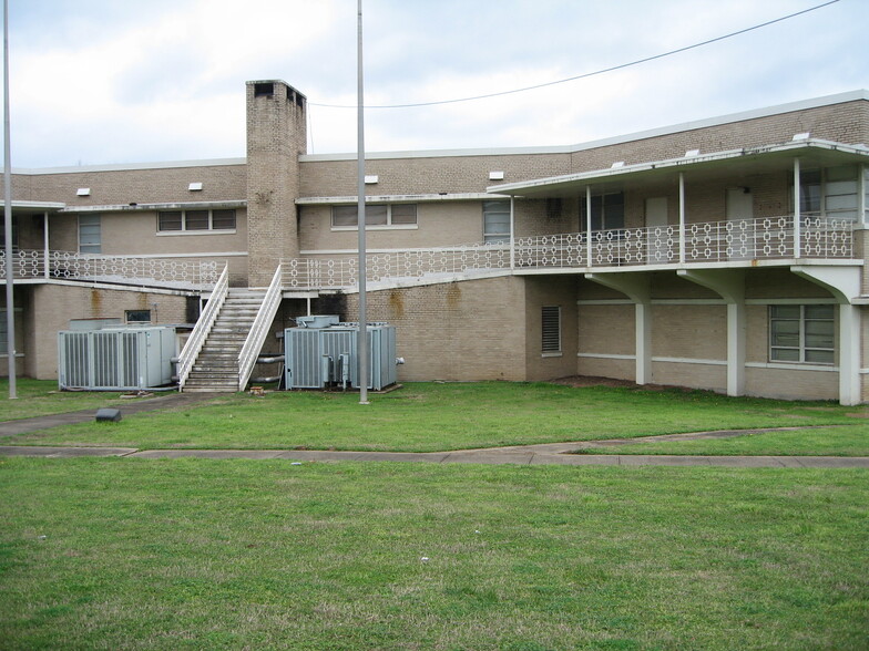 5720 Valley Rd, Fairfield, AL for sale - Building Photo - Image 1 of 1