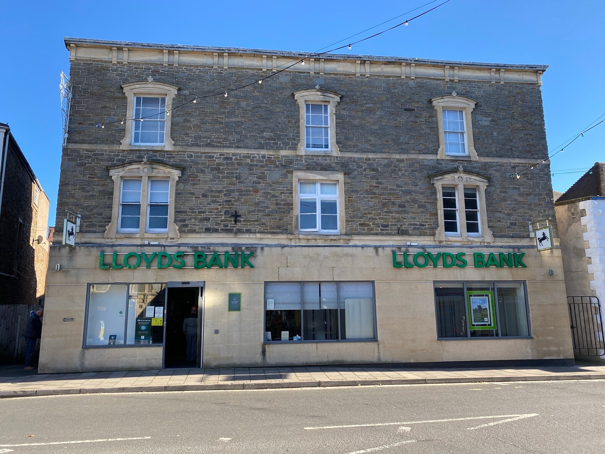 16 The Triangle, Clevedon for sale Building Photo- Image 1 of 26