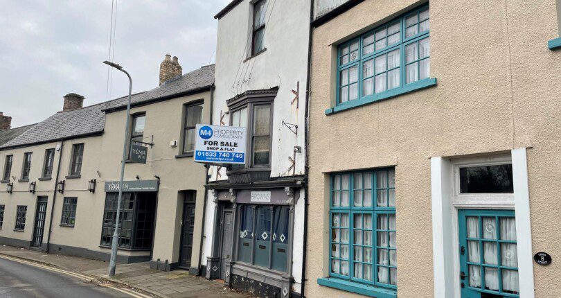 7 Cross St, Caerleon for sale Building Photo- Image 1 of 7