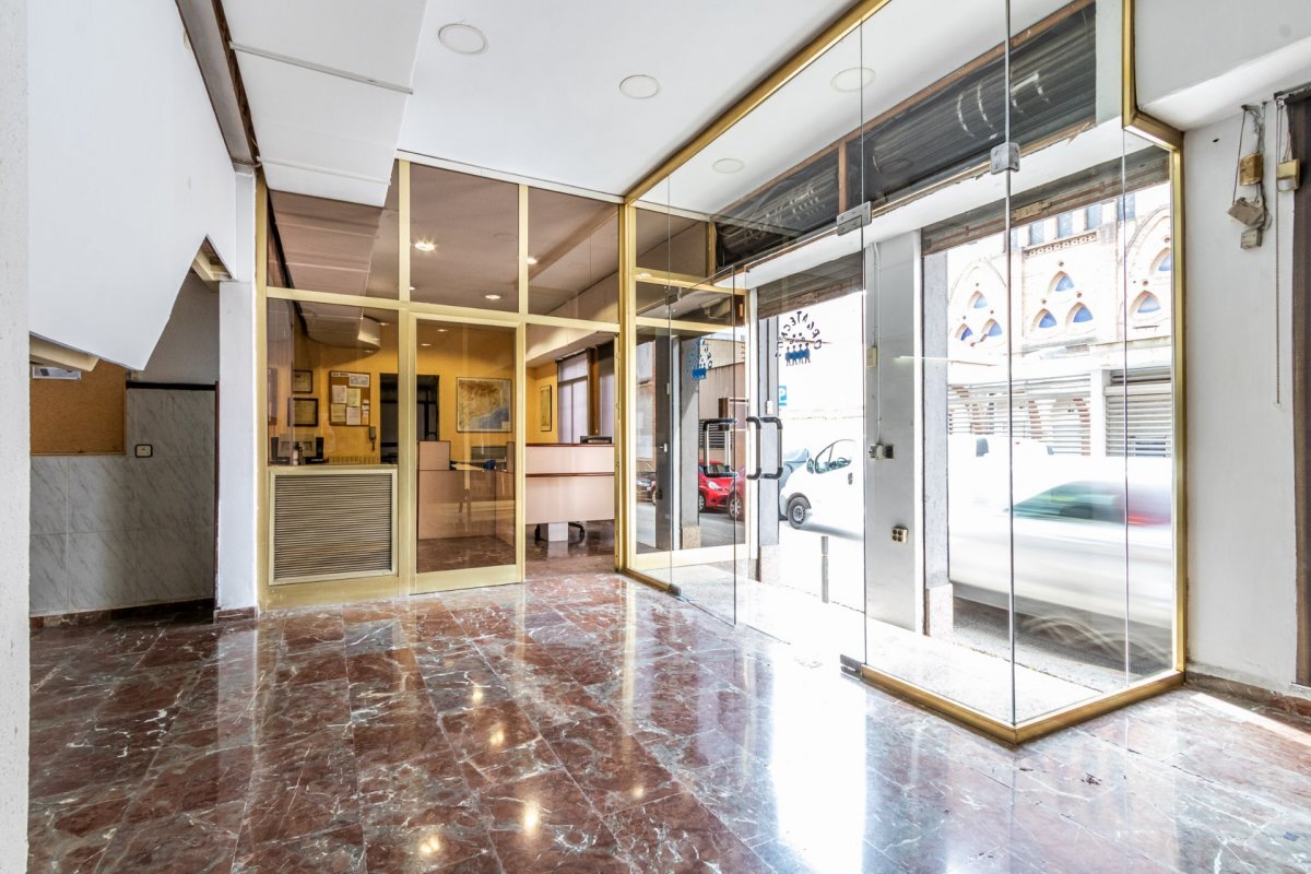 Retail in Sabadell, Barcelona to rent Interior Photo- Image 1 of 22