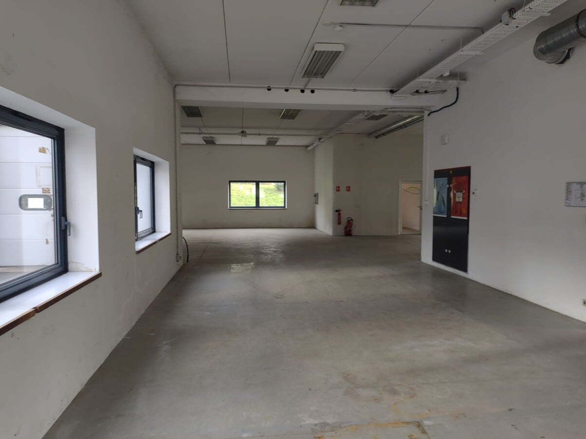 Palaiseau, ESS 91120 - - - Interior Photo - Image 1 of 2