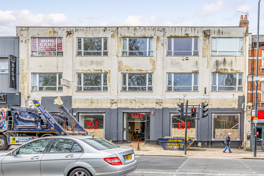 285-289 Cricklewood Broa, London for sale - Construction Photo - Image 3 of 3