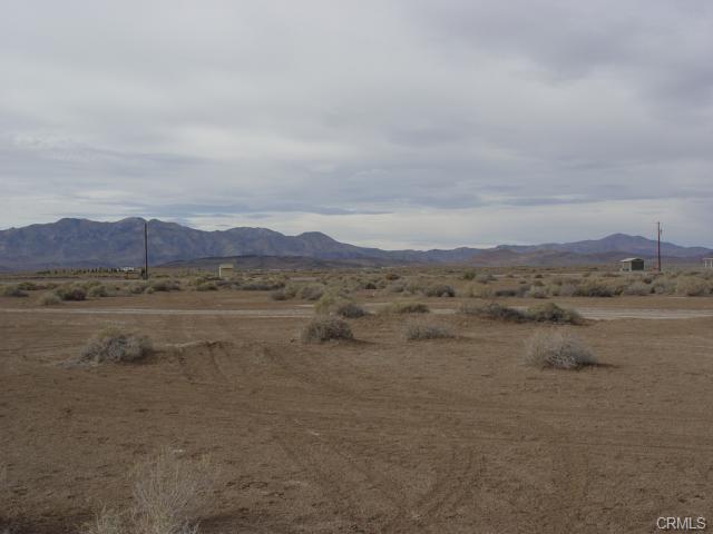 00 Navajo, Apple Valley, CA for sale - Primary Photo - Image 1 of 1