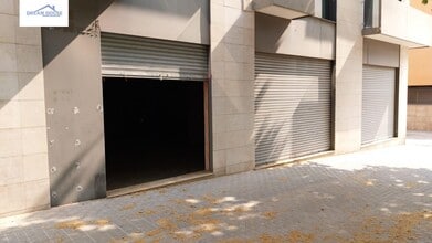 Retail in Mataró, Barcelona to rent Building Photo- Image 1 of 8