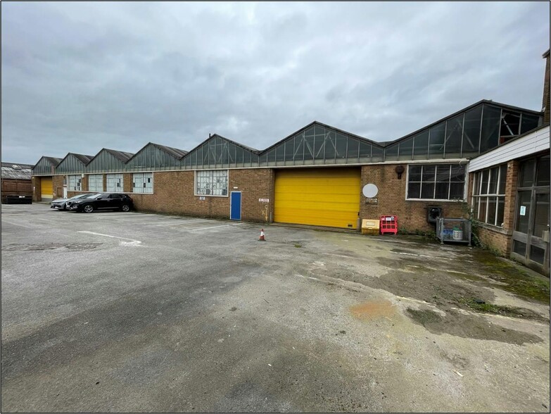 Gladstone Rd, Northampton, NN5 7QF - Light Industrial for Lease ...