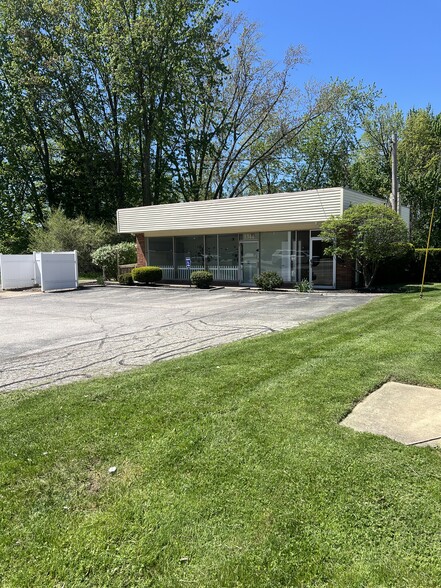 1344 W Jackson St, Painesville, OH for sale - Building Photo - Image 1 of 11