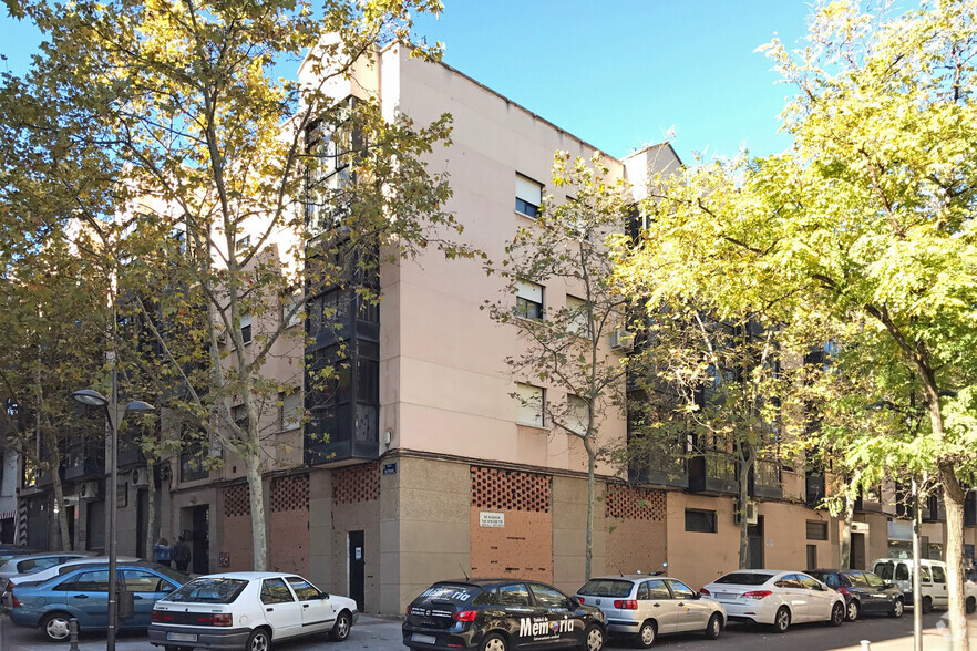 Calle Buitrago, 1, Alcorcón, Madrid for sale - Building Photo - Image 2 of 2