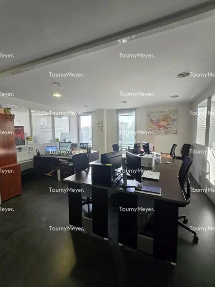 Office in Nantes to rent - Interior Photo - Image 2 of 5