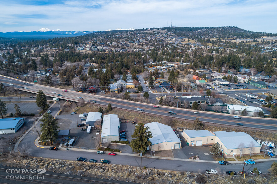 2185 NE 2nd St, Bend, OR for rent - Building Photo - Image 2 of 16