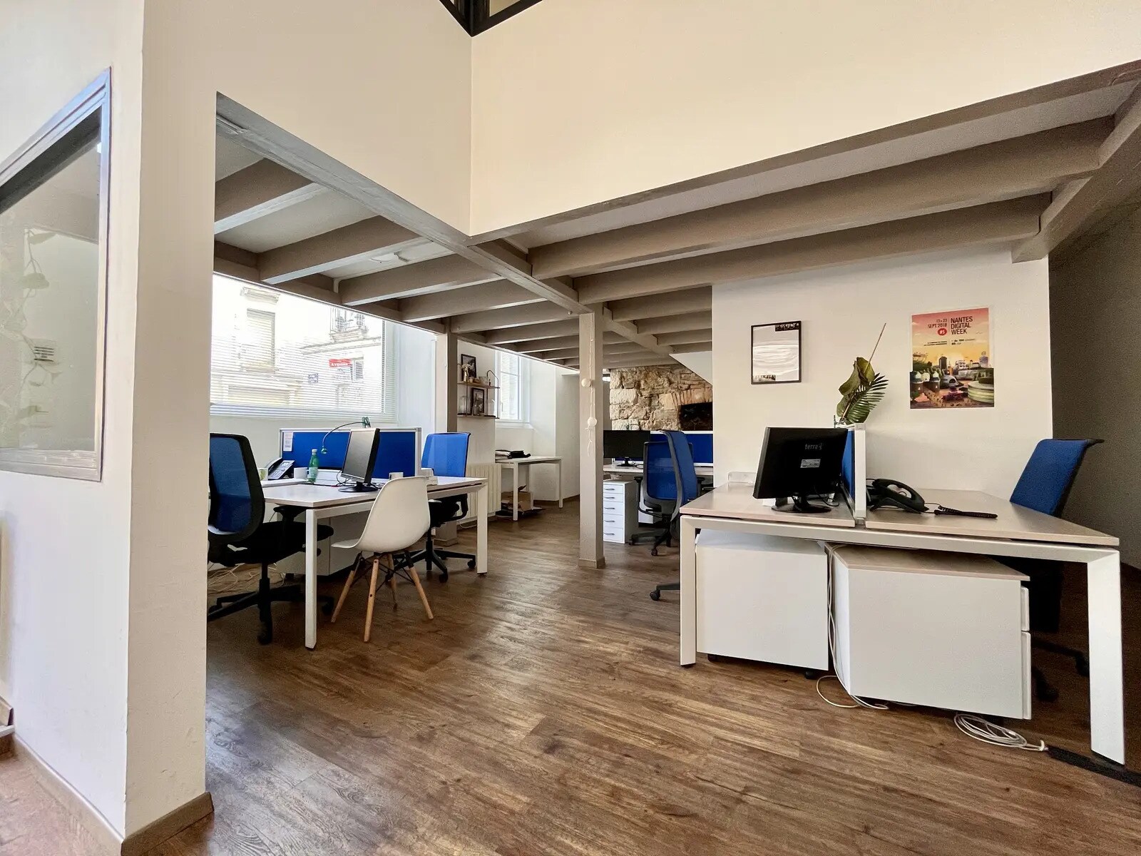 Office in Nantes to rent Building Photo- Image 1 of 6