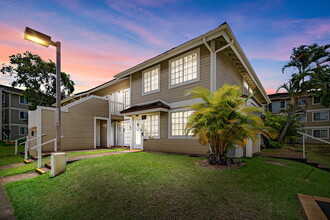 94-1121 Ka Uka Blvd, Waipahu, HI for sale Primary Photo- Image 1 of 1