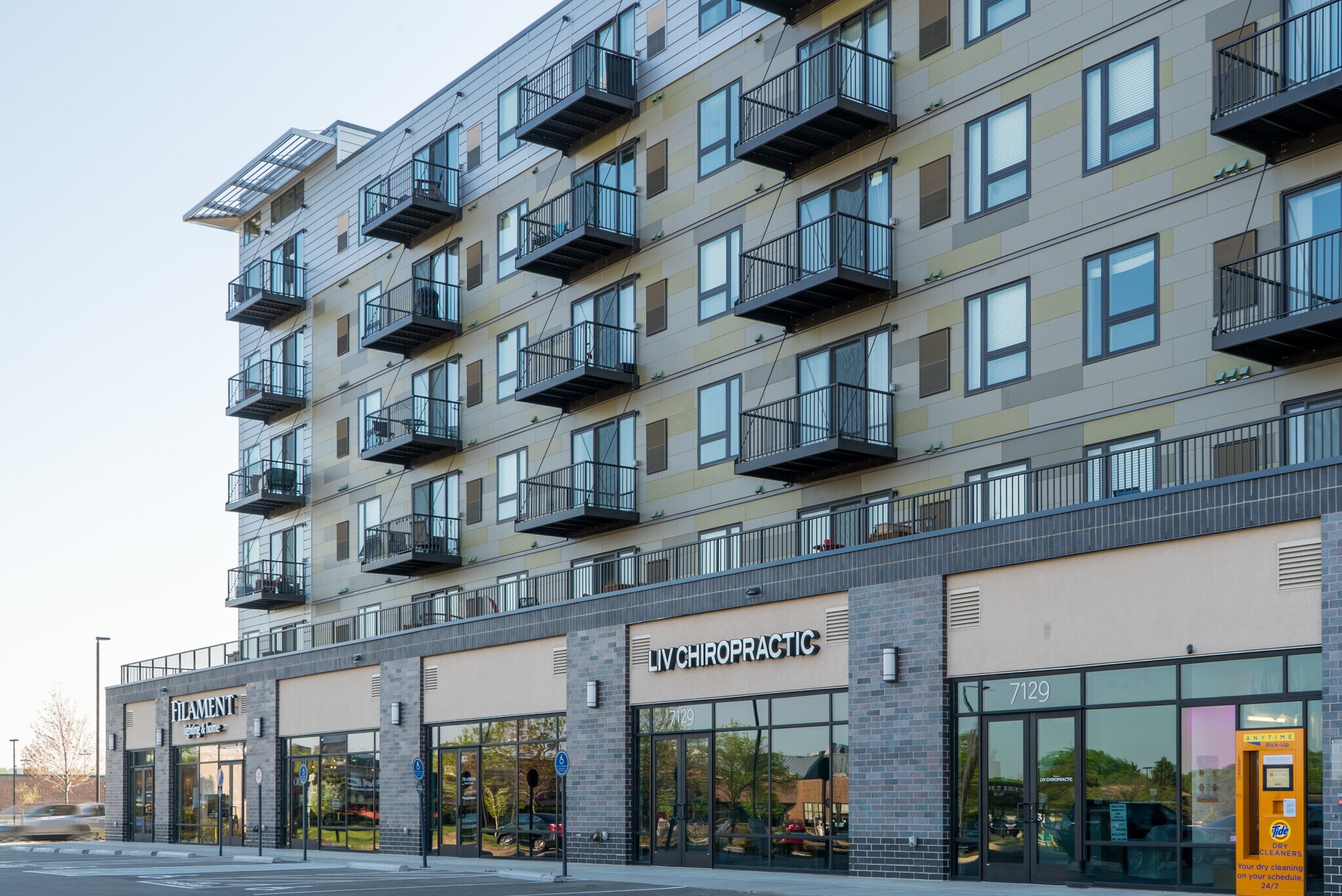 7121-7131 France Ave S, Edina, MN for sale Primary Photo- Image 1 of 1