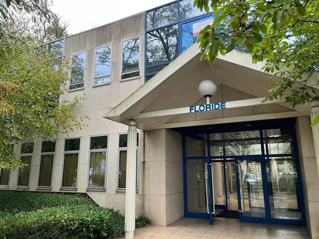 11 Rue Rosa Luxemburg, Éragny to rent Building Photo- Image 1 of 13