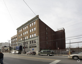 1600 Central Ave, Far Rockaway, NY for rent Building Photo- Image 1 of 4