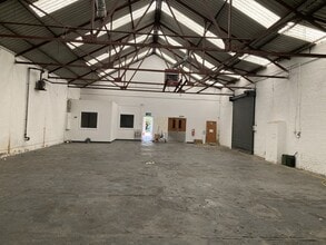 Shepcote Ln, Sheffield to rent Interior Photo- Image 1 of 6