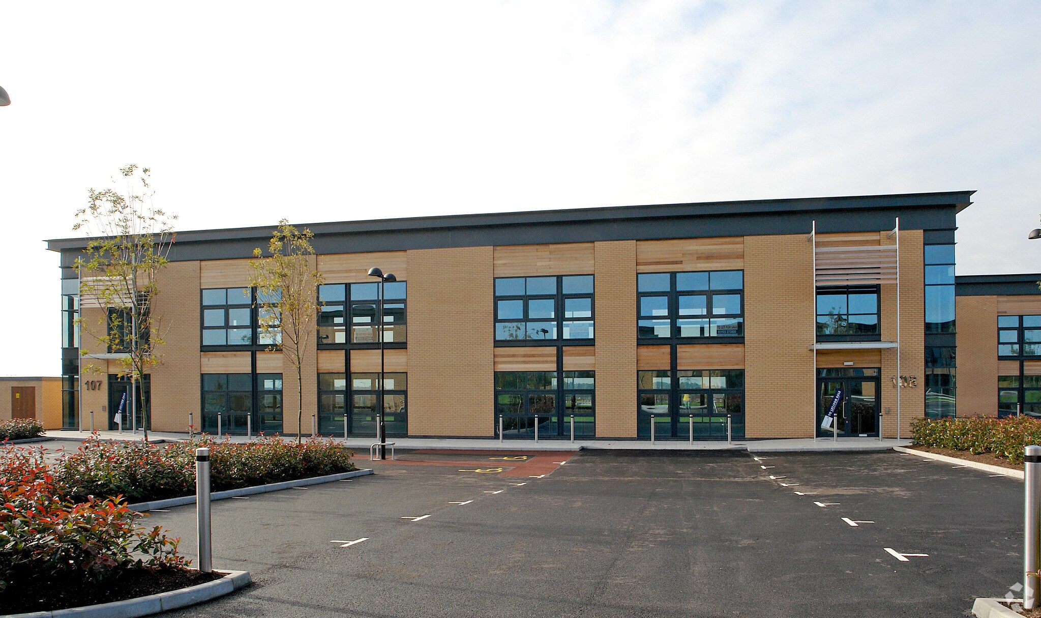 St Helens Linkway, St Helens for sale Primary Photo- Image 1 of 1