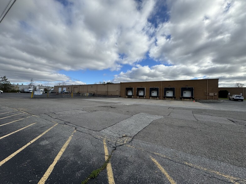 3707 Lathrop St, South Bend, IN for sale - Building Photo - Image 3 of 14