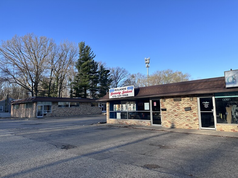 4447 Eastern Ave SE, Kentwood, MI for sale - Building Photo - Image 3 of 9