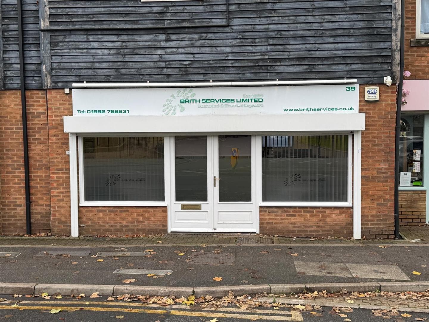37-39 Highbridge St, Waltham Abbey to rent Building Photo- Image 1 of 2