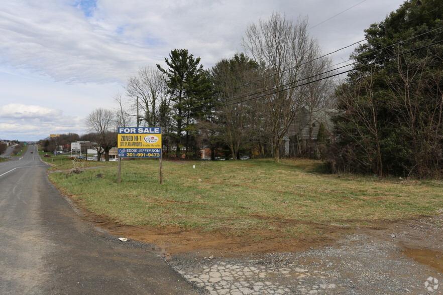 1920 Dual Hwy, Hagerstown, MD for sale - Primary Photo - Image 1 of 1