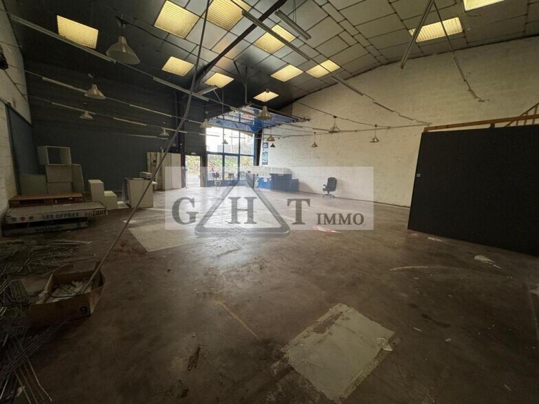 Industrial in Villiers-sur-Marne to rent - Interior Photo - Image 2 of 2