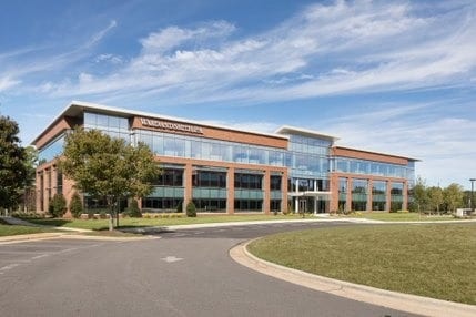 701 Corporate Center Dr, Raleigh, NC for rent - Building Photo - Image 3 of 40