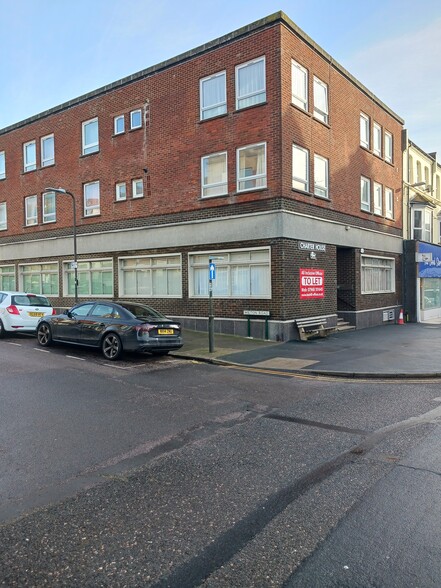 43 St Leonards Rd, Bexhill On Sea to rent - Building Photo - Image 3 of 6