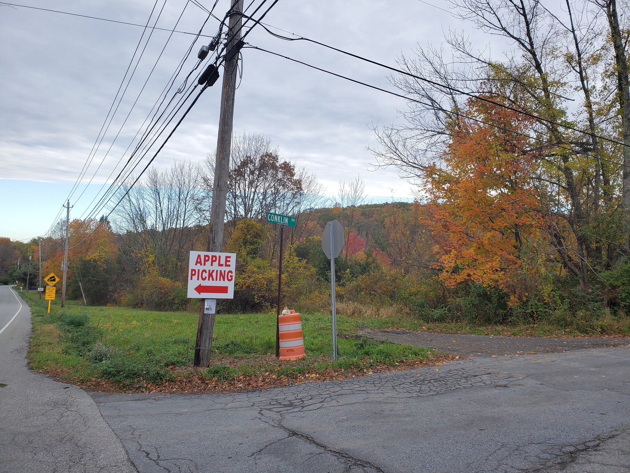 Conklin, Warwick, NY for sale Primary Photo- Image 1 of 7