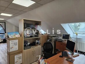 1 Rue De Terre Neuve, Les Ulis for sale Interior Photo- Image 1 of 7
