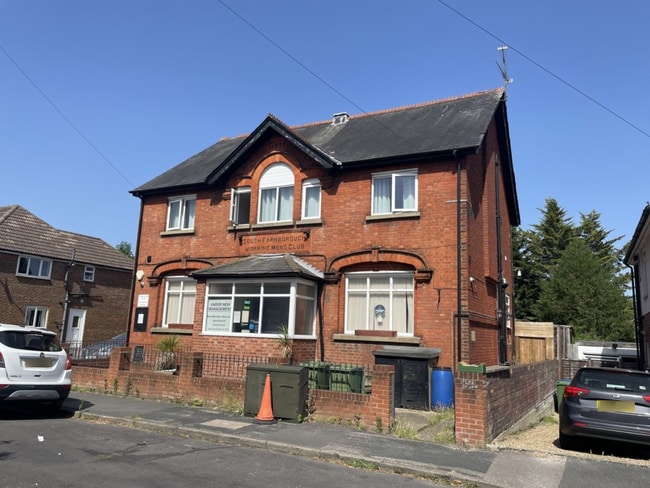 More details for 45 York Rd, Farnborough - Specialist for Sale