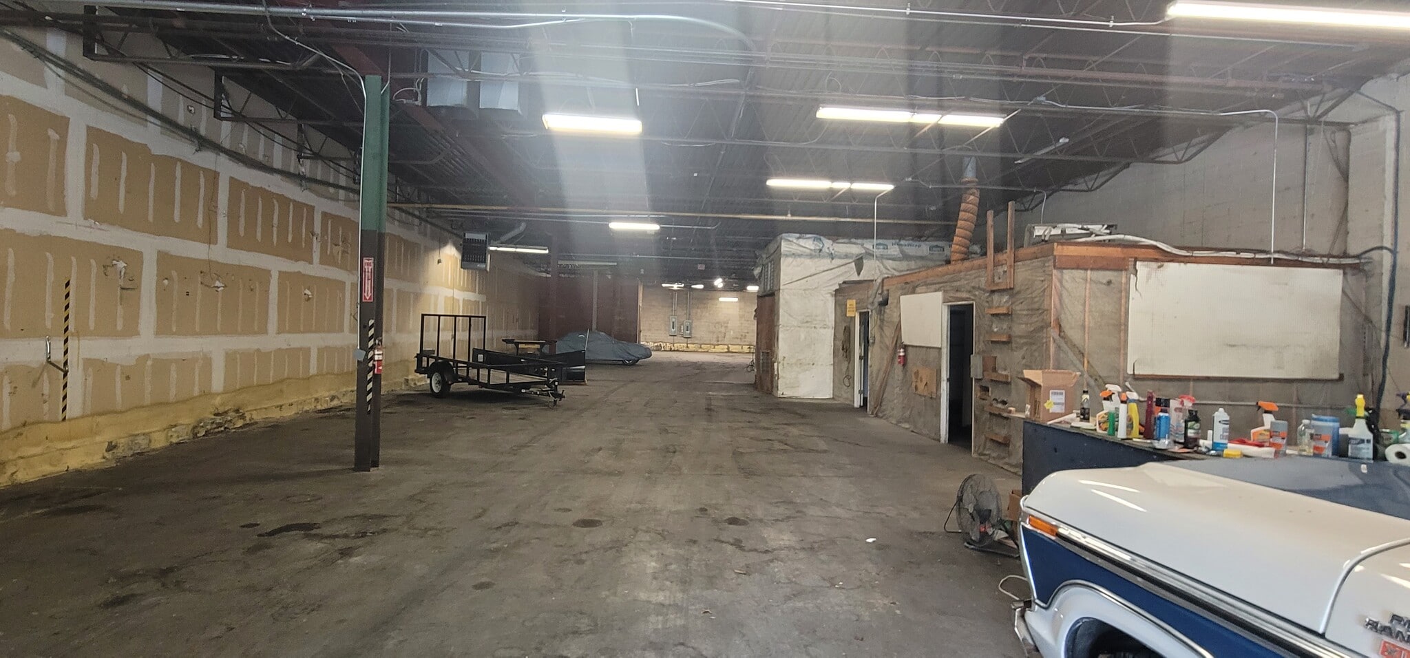 30 Muller Ave, Norwalk, CT to rent Interior Photo- Image 1 of 4