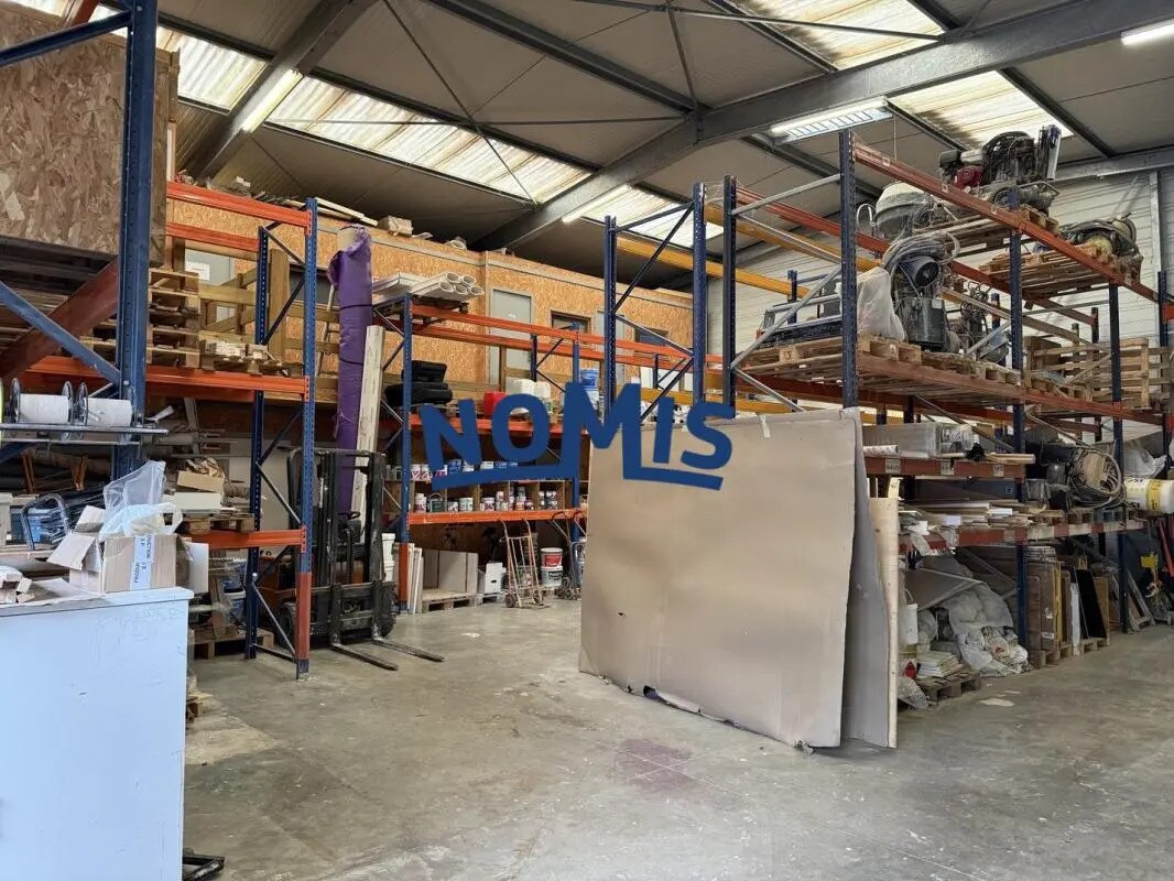 Light Industrial in La Chapelle-sur-Erdre to rent Interior Photo- Image 1 of 5