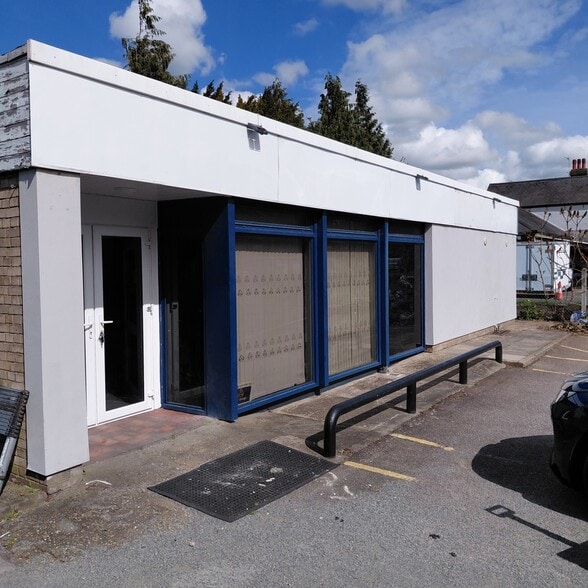 486 Sprowston Rd, Norwich to rent - Building Photo - Image 3 of 6