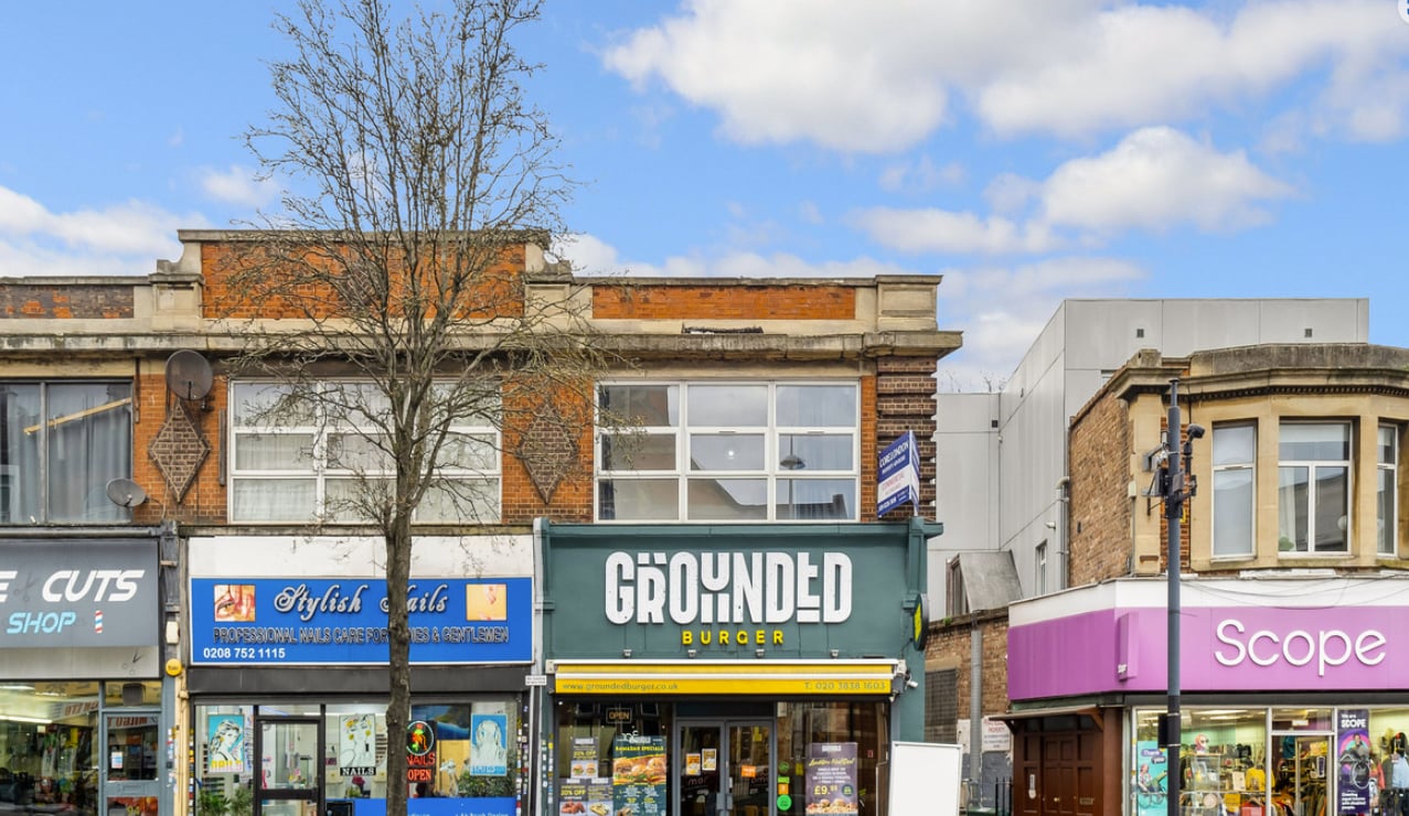 90 High St, London to rent Building Photo- Image 1 of 4