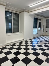 1-3 Highfield Rd, Leeds to rent Interior Photo- Image 1 of 7