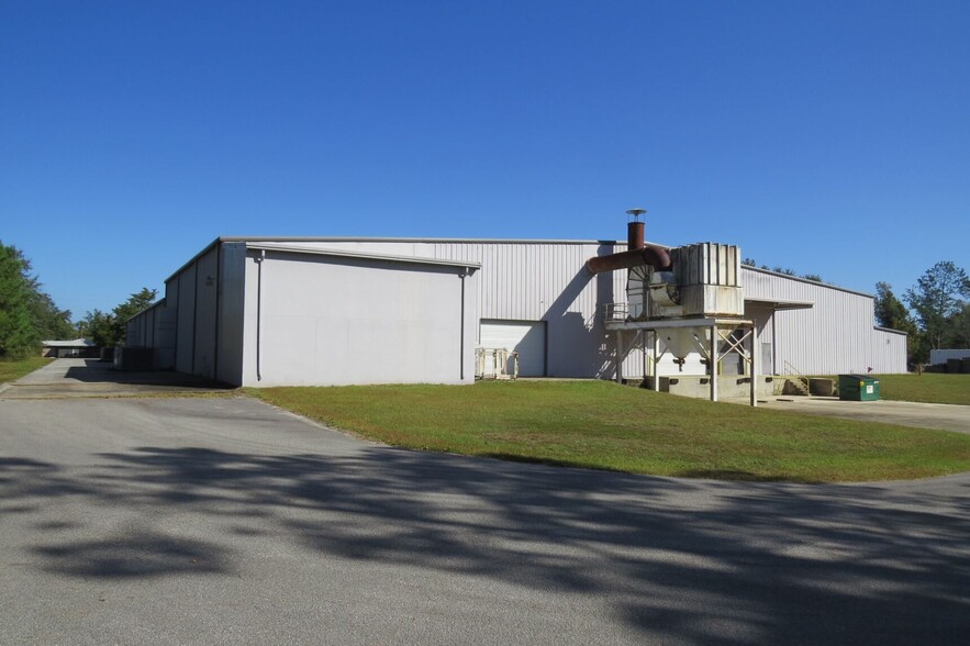 2575 Front St, Cottondale FL - Commercial Property